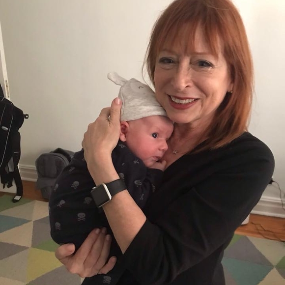 Meet your Posher, Simone - Picture 1 of 1